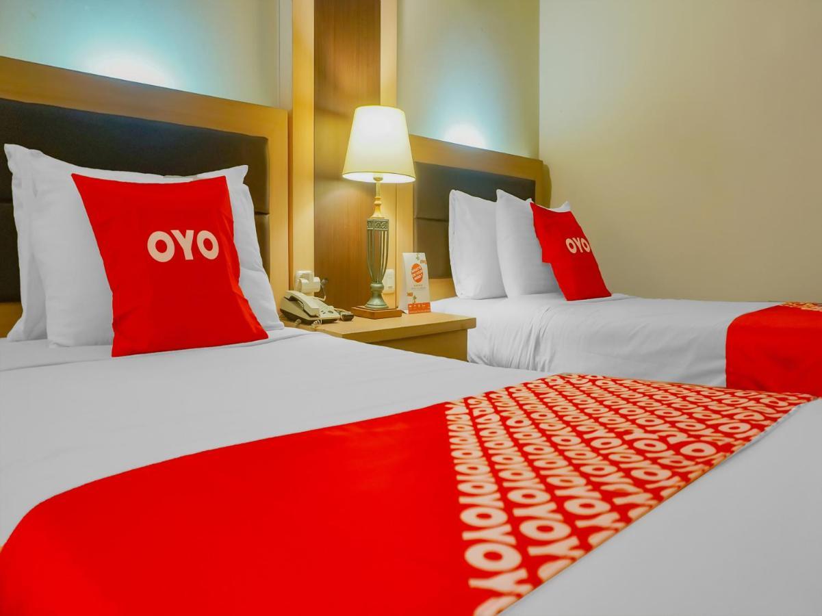 Oyo 3967 Hotel Pantai Wisata Macasar Exterior foto